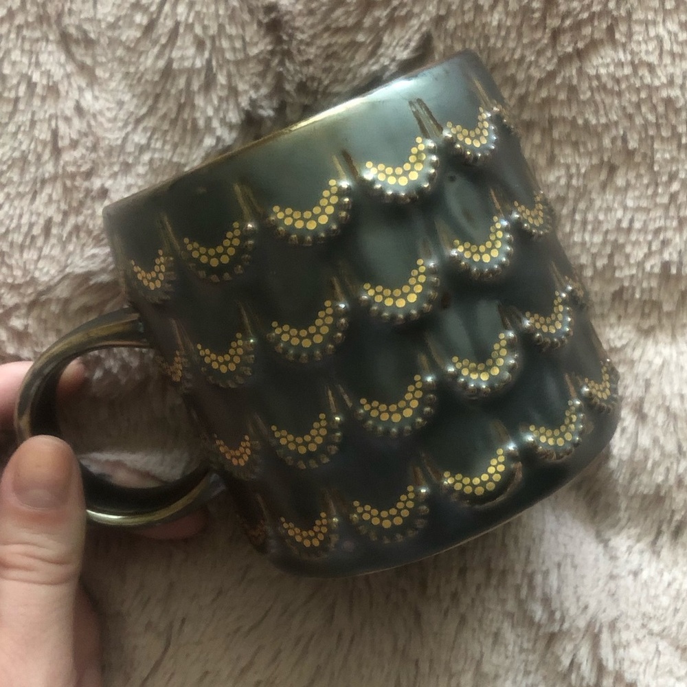 ⚠️Starbucks • Mermaid Mug 🧜🏻‍♀️ w Gold Accents ✨